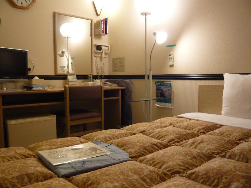 Toyoko Inn Nagoya-Eki Sakuradori-Guchi Honkan Экстерьер фото
